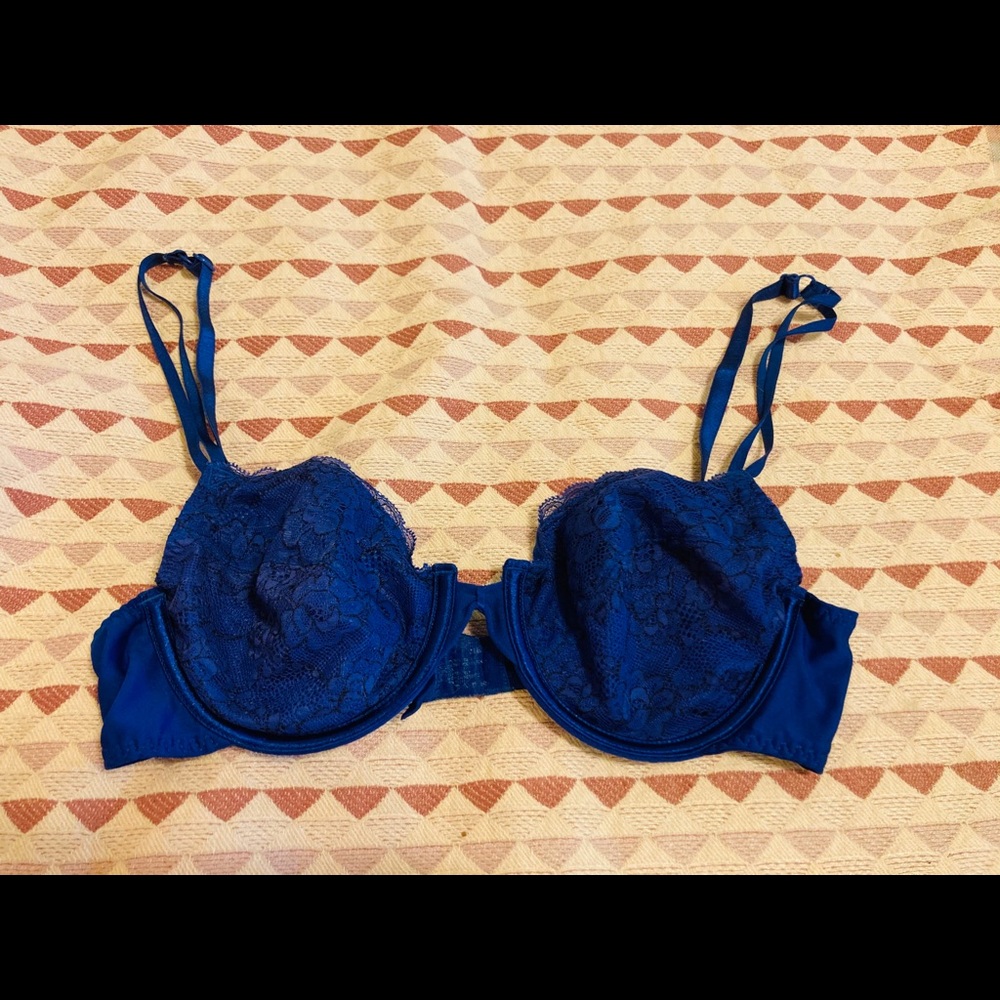 Blue Lace Unlined Bra 36B - Picture 3 of 8